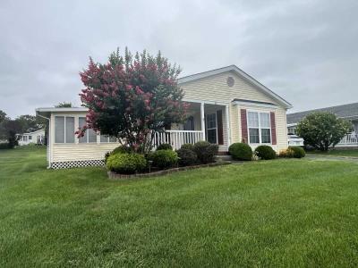 Photo 2 of 22 of home located at 100 Perry's Lane Manahawkin, NJ 08050