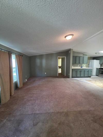 Photo 3 of 12 of home located at 2304 Evergreen St Wixom, MI 48393