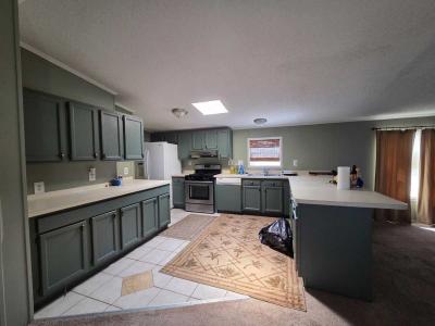 Photo 4 of 12 of home located at 2304 Evergreen St Wixom, MI 48393