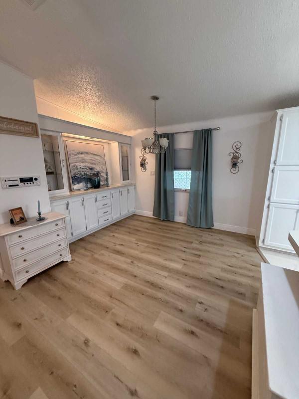 1990 Palm Harbor Mobile Home