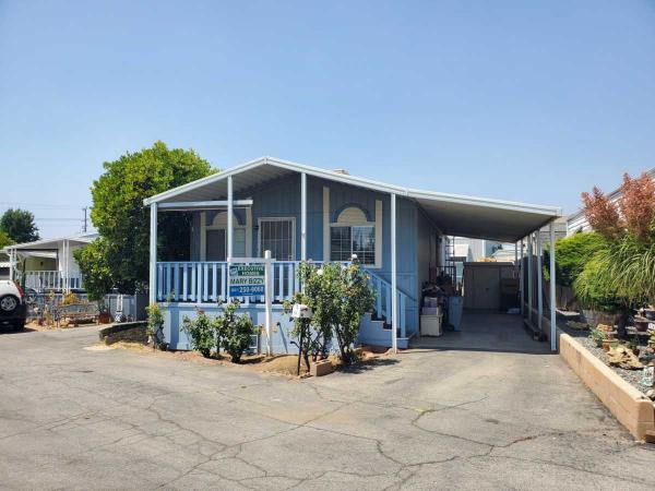 1995 Fleetwood  8522L Mobile Home