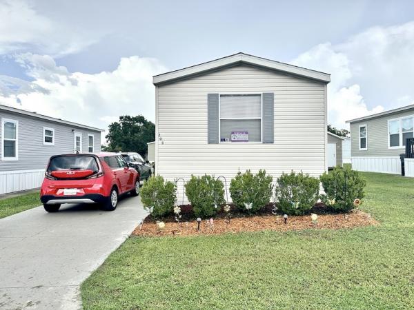 Photo 1 of 2 of home located at 1123 Walt Williams Rd. Lot 205 Lakeland, FL 33809