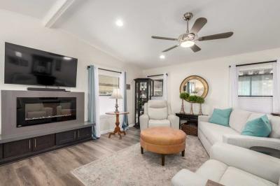 Photo 4 of 16 of home located at 2233 E Behrend Dr #128 Phoneix, AZ 85024