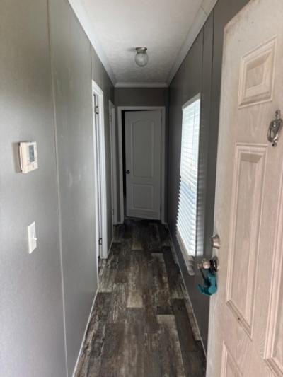Photo 3 of 9 of home located at 2304 Darnall Rd Lot 4 New Iberia, LA 70560