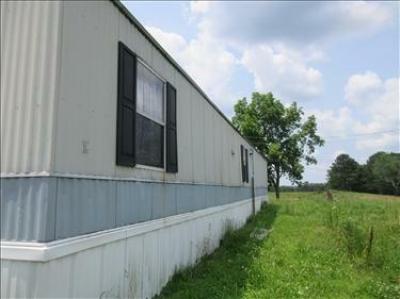 Photo 2 of 4 of home located at 1291 Daniels Chapel Eva, AL 35621