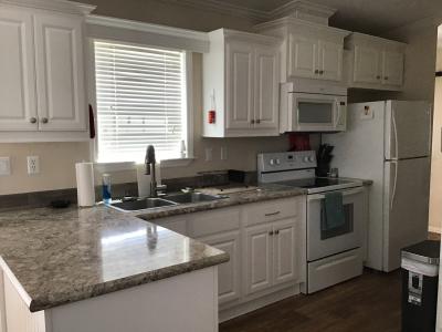 Mobile Home at 37538 Simba St 008 Zephyrhills, FL 33541