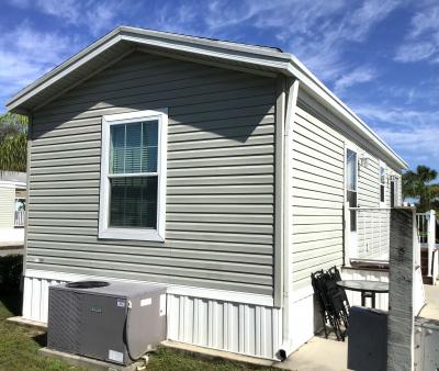 Photo 4 of 12 of home located at 37538 Simba St 008 Zephyrhills, FL 33541