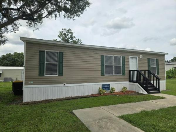 Photo 1 of 2 of home located at 1400 Banana Road, #7 Lakeland, FL 33810