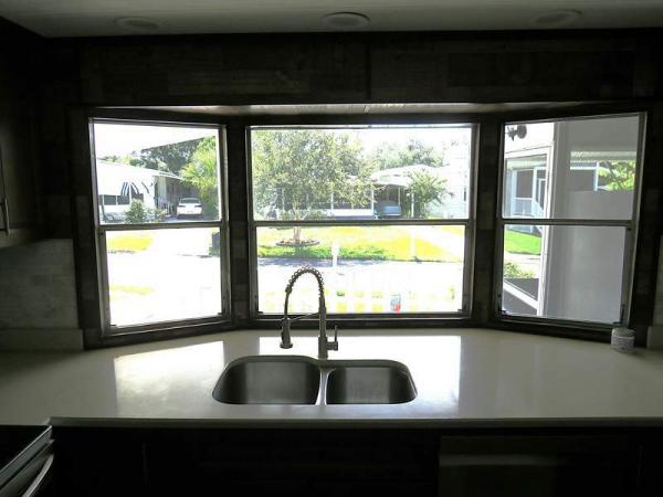 1979 Schult Manufactured Home