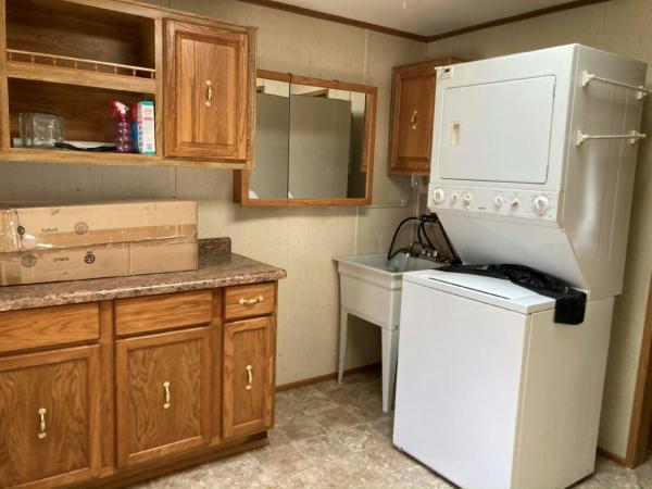 1990 Schult Chelsea Manufactured Home