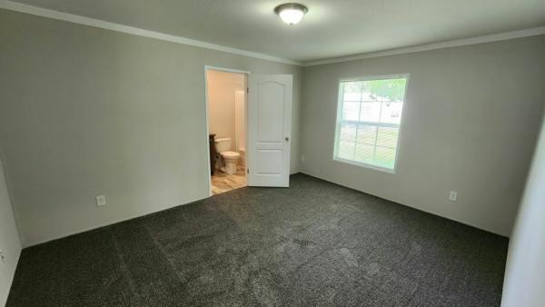2019 CHAMPION TRINITY Manufactured Home