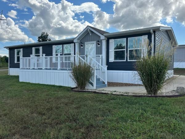 2022 Clayton Mobile Home For Rent