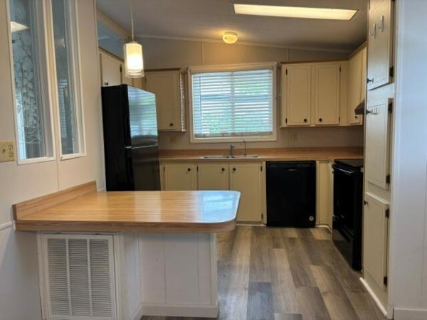 1985 SAND Mobile Home