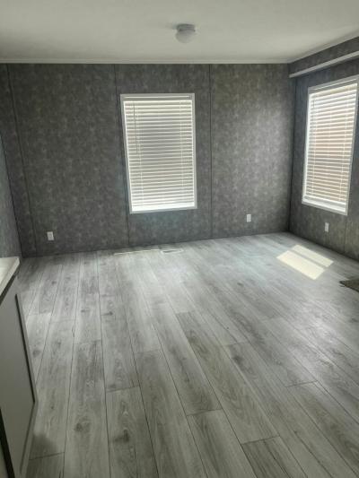 Photo 5 of 8 of home located at 8800 S. Harlem Ave #314 Bridgeview, IL 60455