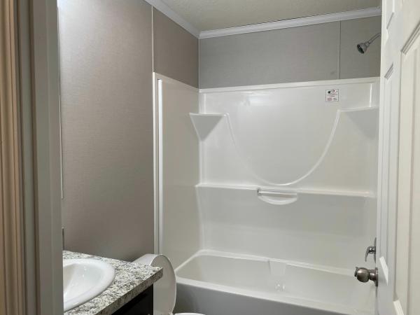 2021 Champion Dutch Diamond II Mobile Home