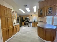 1999 SKYL 27x52 Mobile Home