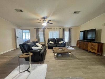 Photo 4 of 18 of home located at 6592 NW 35th Ave Coconut Creek, FL 33073