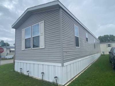 Mobile Home at 80 Third Ct Bartlett, IL 60103