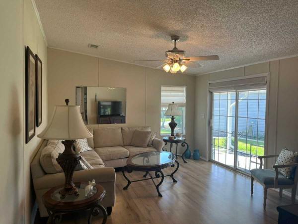 1996 Homes of Merit Manufactured Home