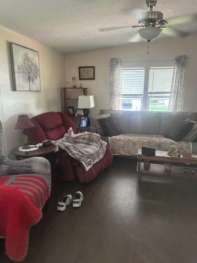 Photo 5 of 15 of home located at 4528 Arlington Park Dr. Lot #77 Lakeland, FL 33801