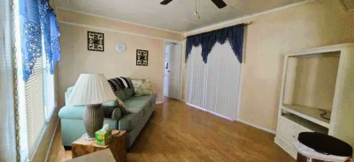 Photo 5 of 8 of home located at 922 S Jean Avon Park, FL 33825