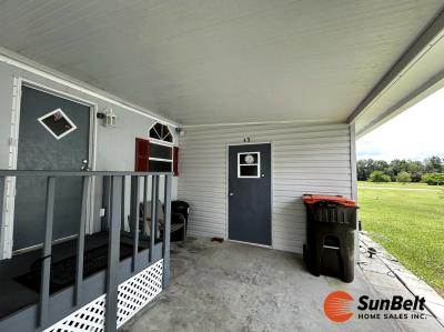 Photo 5 of 29 of home located at 6650 NE 5th Street Ocala, FL 34474