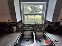 1986 Barrington Manufactured Home