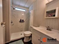 1986 Barrington Manufactured Home