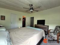 1986 Barrington Manufactured Home