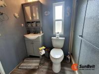 1986 Barrington Manufactured Home