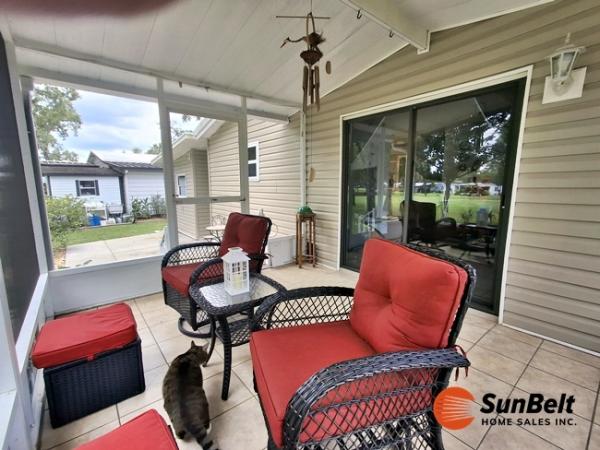 1986 Barrington Manufactured Home