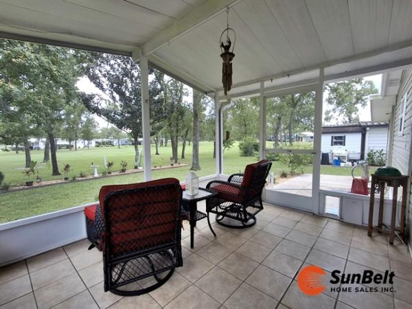 1986 Barrington Manufactured Home
