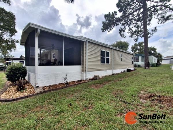 1986 Barrington Manufactured Home