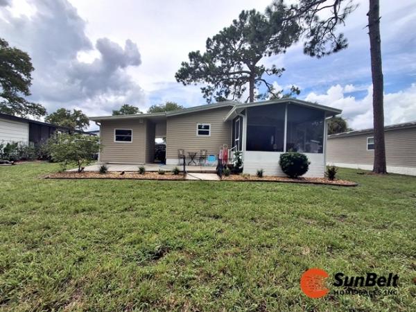 1986 Barrington Manufactured Home