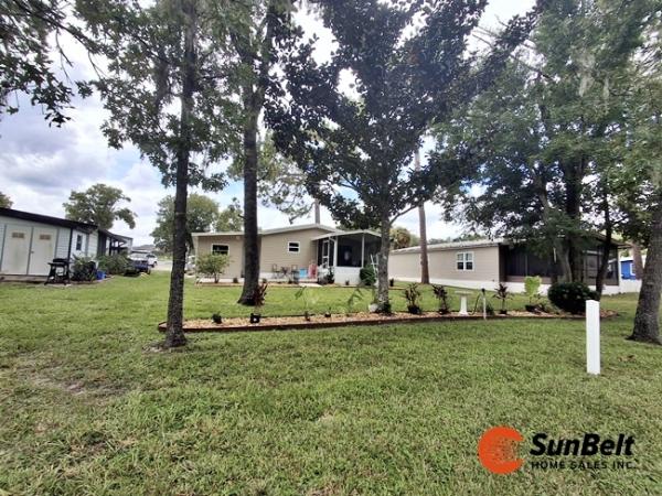 1986 Barrington Manufactured Home