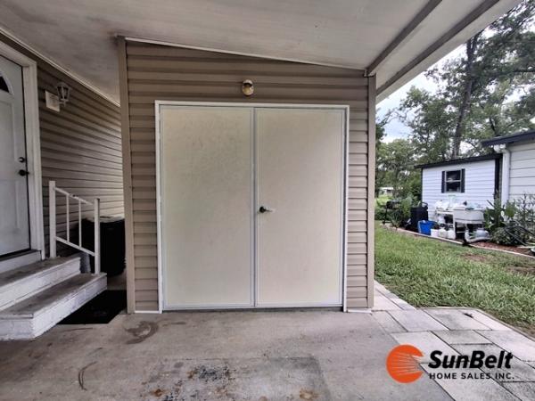 1986 Barrington Manufactured Home