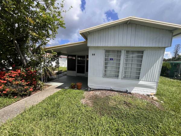 Photo 1 of 2 of home located at 3701 14th St W Lot 64 Bradenton, FL 34205