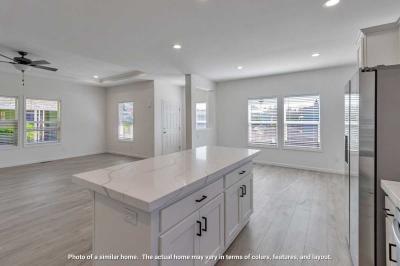 Photo 2 of 4 of home located at 325 Sylvan Ave. #118 Mountain View, CA 94041