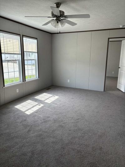 Photo 5 of 10 of home located at 31 Cornflower Ln # 14 Snapdragon Bloomington, IL 61701