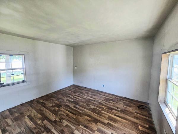 1975 Kirkwood Manufactured Home