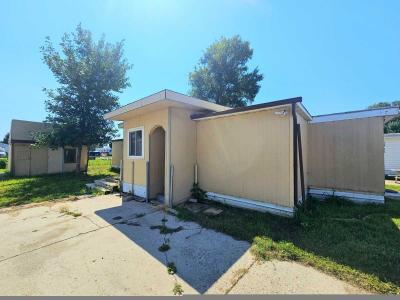 Photo 4 of 14 of home located at 725 S 12th St #51 Bismarck, ND 58504