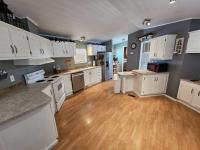 1996 Skyline Manufactured Home