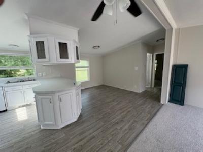 Photo 3 of 11 of home located at 5354 Hawthorn White Lake, MI 48383