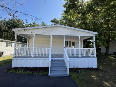 Mobile Home at 52 Petrie Ln Queensbury, NY 12804