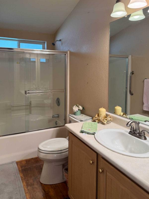 2004 Silvercrest Sg-57 Manufactured Home