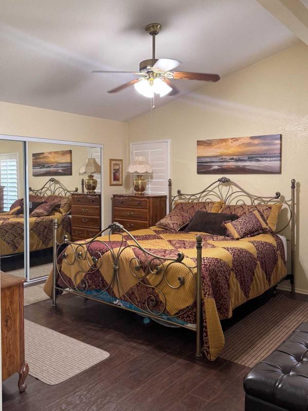 2004 Silvercrest Sg-57 Manufactured Home