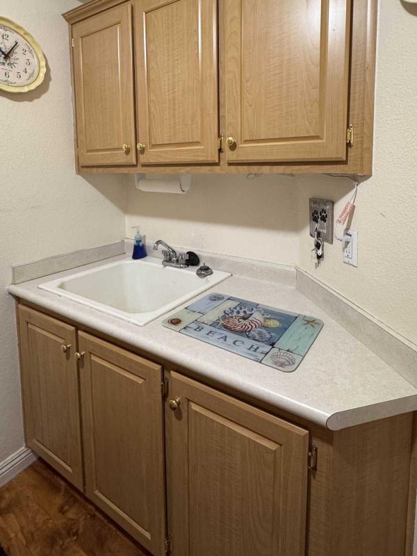 2004 Silvercrest Sg-57 Manufactured Home