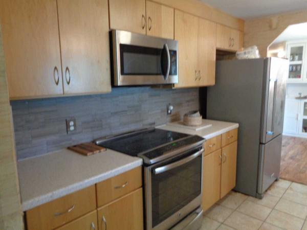 1980 TWIN Manufactured Home