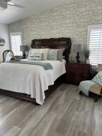 2003 Hallmark 26-1673 Manufactured Home