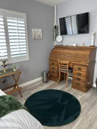 2003 Hallmark 26-1673 Manufactured Home